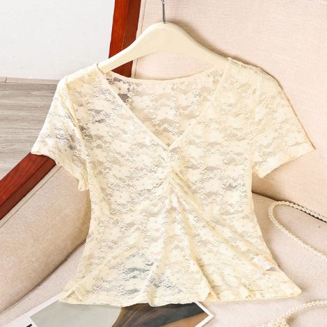Female European And American Style Sexy Lace Shirt Short Sleeved