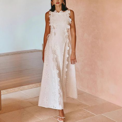 Lace Embroidery Strap Holiday Dress